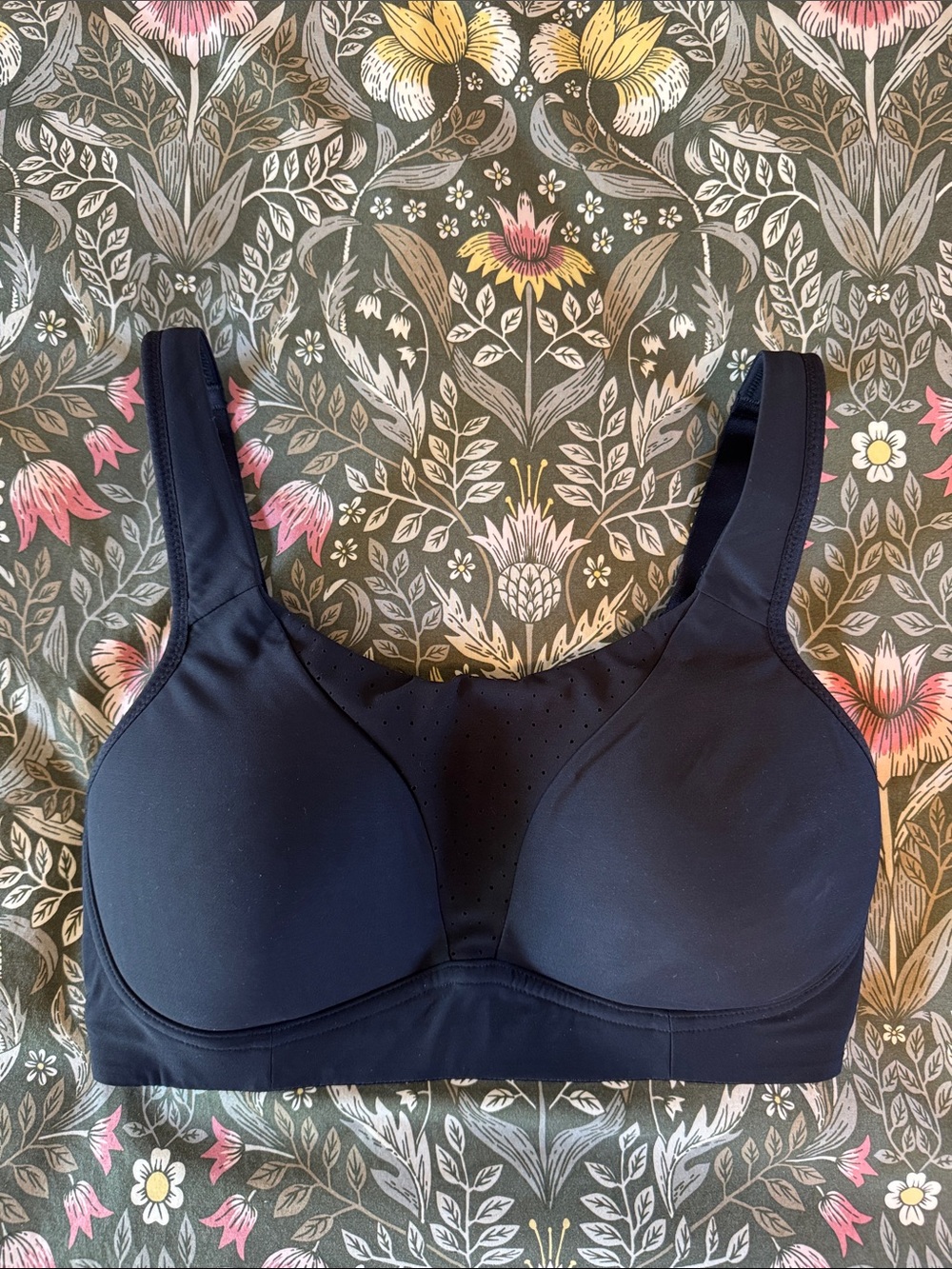 lululemon Run Times High Support wireless bra 32DD